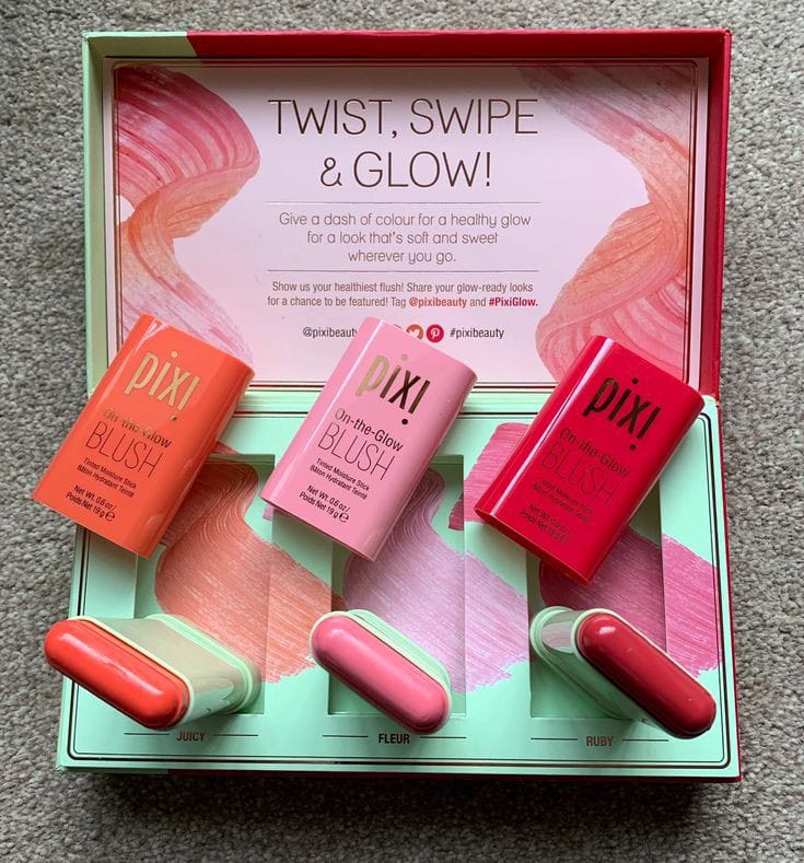 Pixi on the Glow Blush